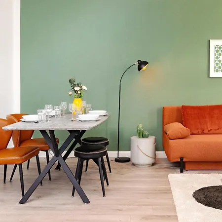 شقة Stylisches Design - Zentrum - Mit Parking - 2 Schlafzimmer - Homeoffice - Wlan Und Tv - Waschmaschine - 500m Zum Hbf - Paare - Geschaeftsreisende - Messe - Workation شيمنيتز