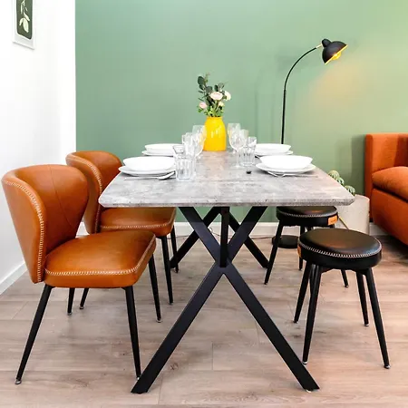 Stylisches Design - Zentrum - Mit Parking - 2 Schlafzimmer - Homeoffice - Wlan Und Tv - Waschmaschine - 500m Zum Hbf - Paare - Geschaeftsreisende - Messe - Workation *