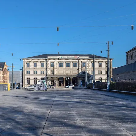 شقة Stylisches Design - Zentrum - Mit Parking - 2 Schlafzimmer - Homeoffice - Wlan Und Tv - Waschmaschine - 500m Zum Hbf - Paare - Geschaeftsreisende - Messe - Workation